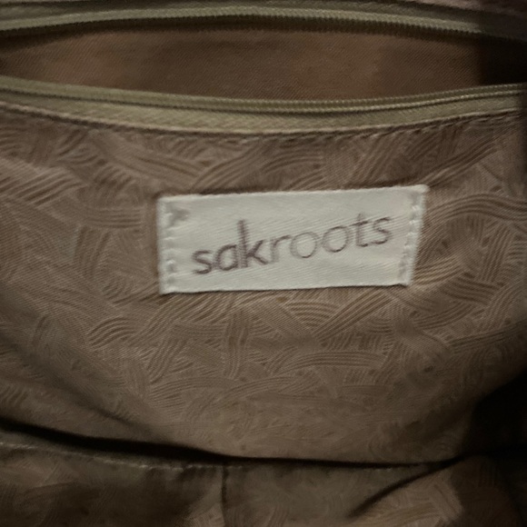 Sakroots Floral patter and Blue Denim Chevron Shoulder Bag BOHo NWT - Picture 7 of 12